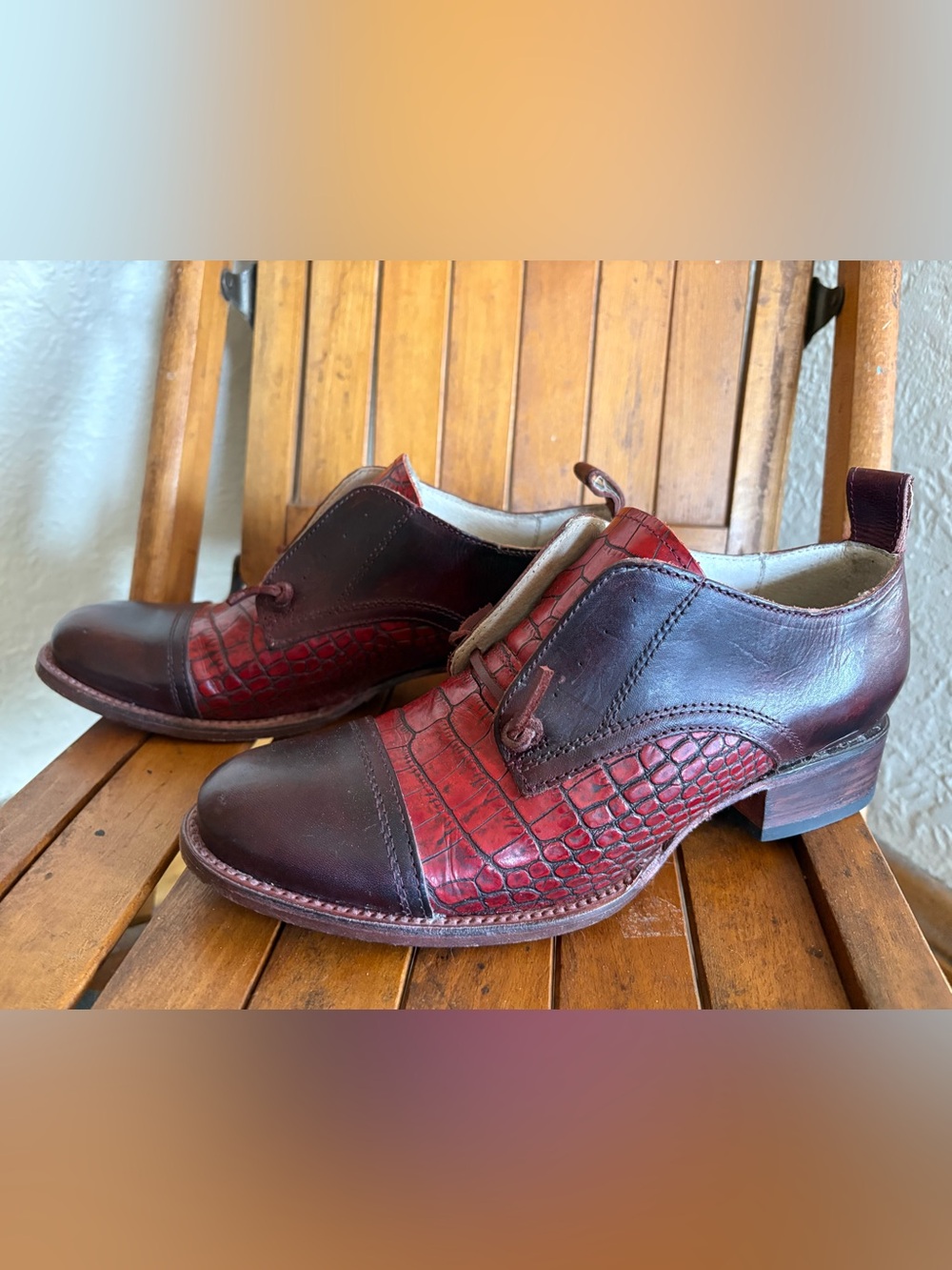 Freebird Mabel croc embossed red 9 - Picture 10 of 10
